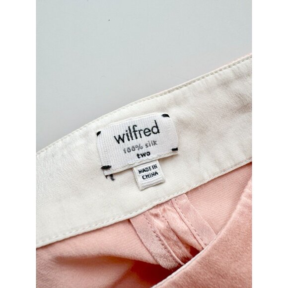 Aritzia WILFRED Peach Pink Silk Satin Charmeuse High Rise Pleated Shorts, Size 2 - Picture 10 of 12